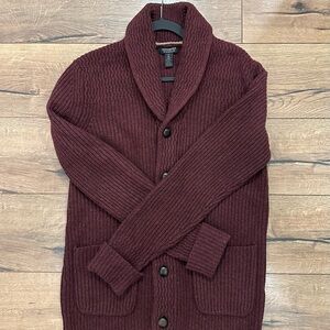 Banana Republic Men's Maroon Cardigan Sweater - Medium Long